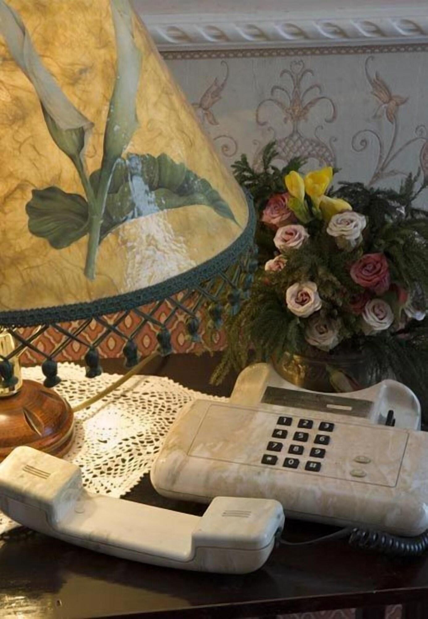 Hotel Vienna Ostenda E Ristorante Il Danubio Римини Екстериор снимка